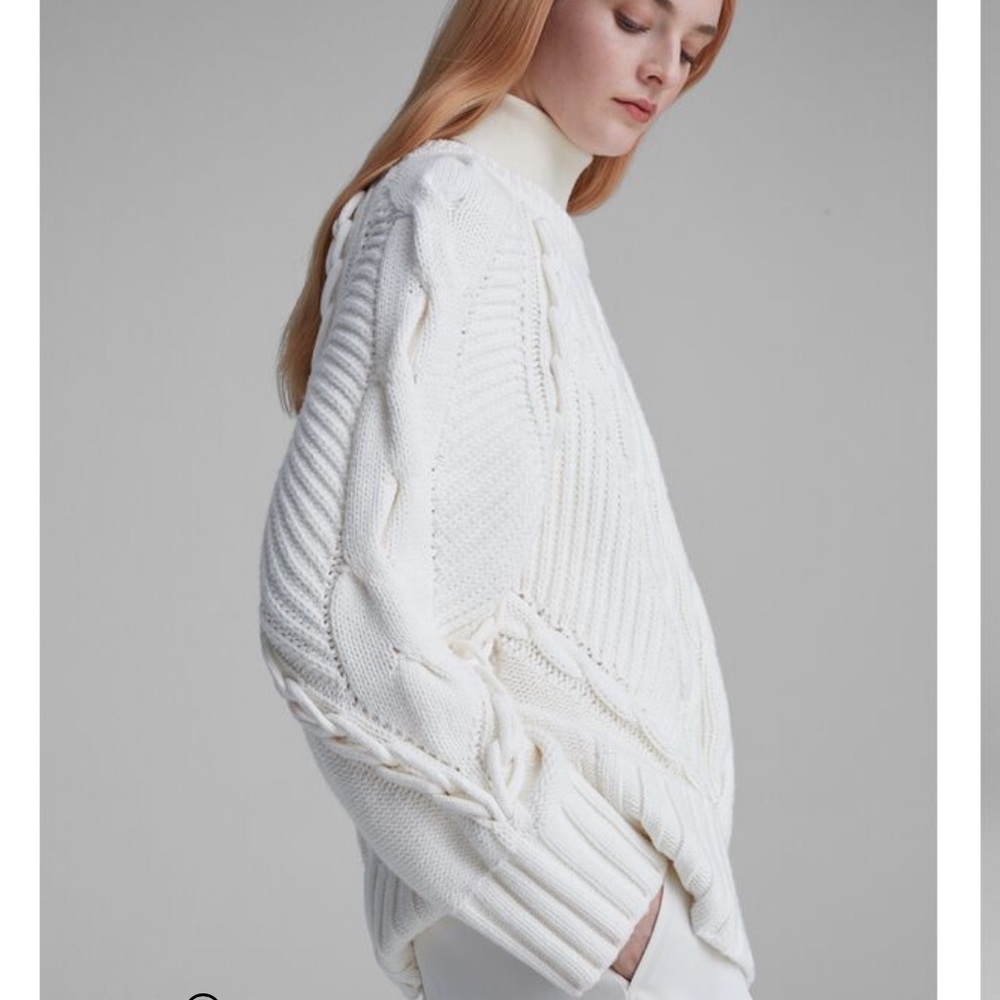 Oversized Cable Crew Sweater NWOT - Picture 4 of 10